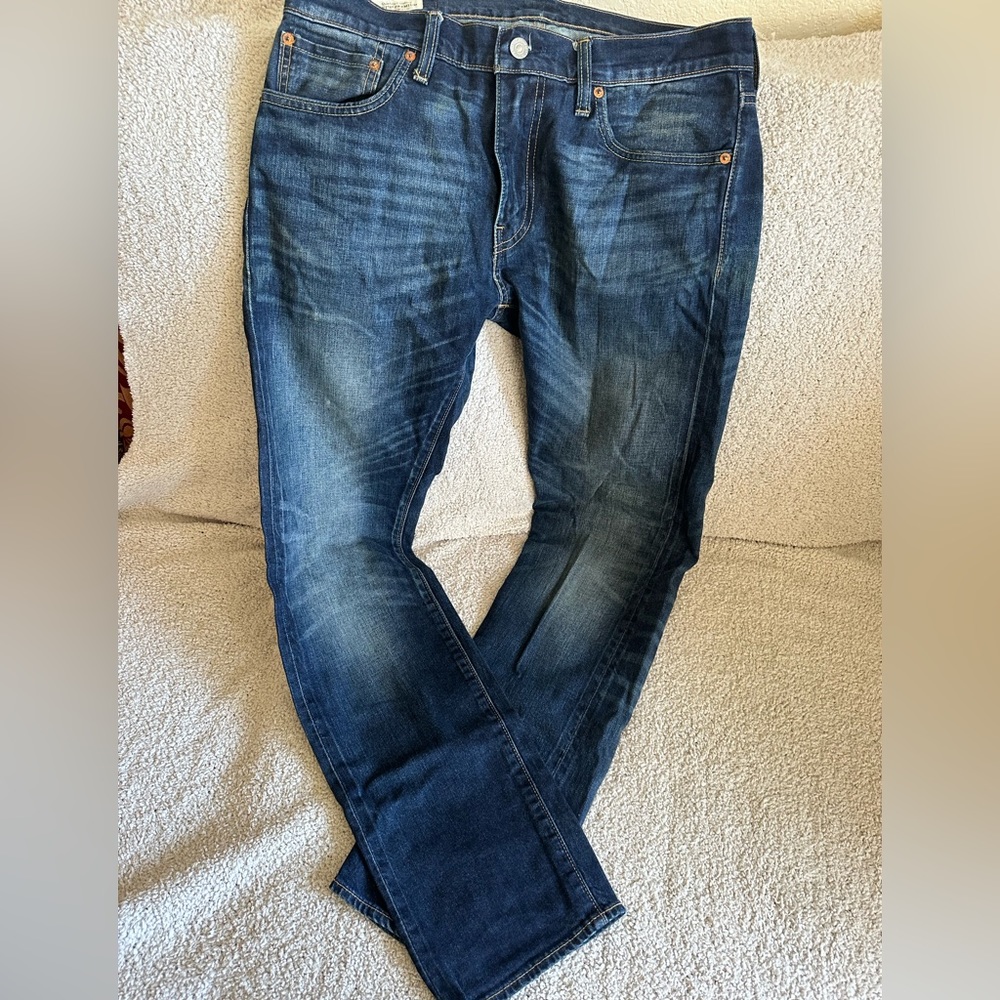 ‼️ SALE - LEVI’S JEANS ‼️